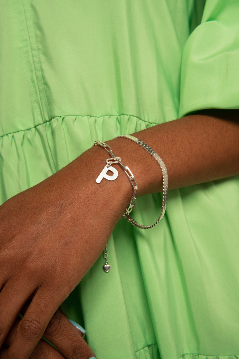 PULSERA PLATA ESLABON LETRA CATALINA