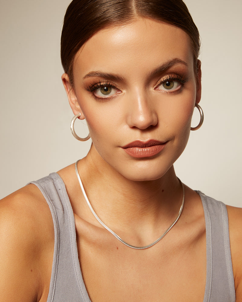 COLLAR PLATA CINTA