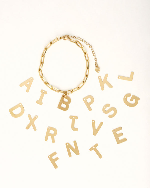 PULSERA ORO ESLABON LETRA CATALINA